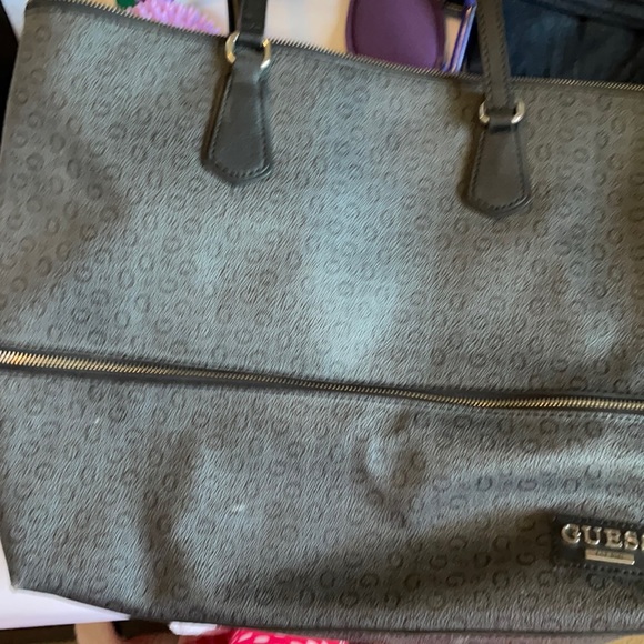 Guess Bag - Picture 2 of 5